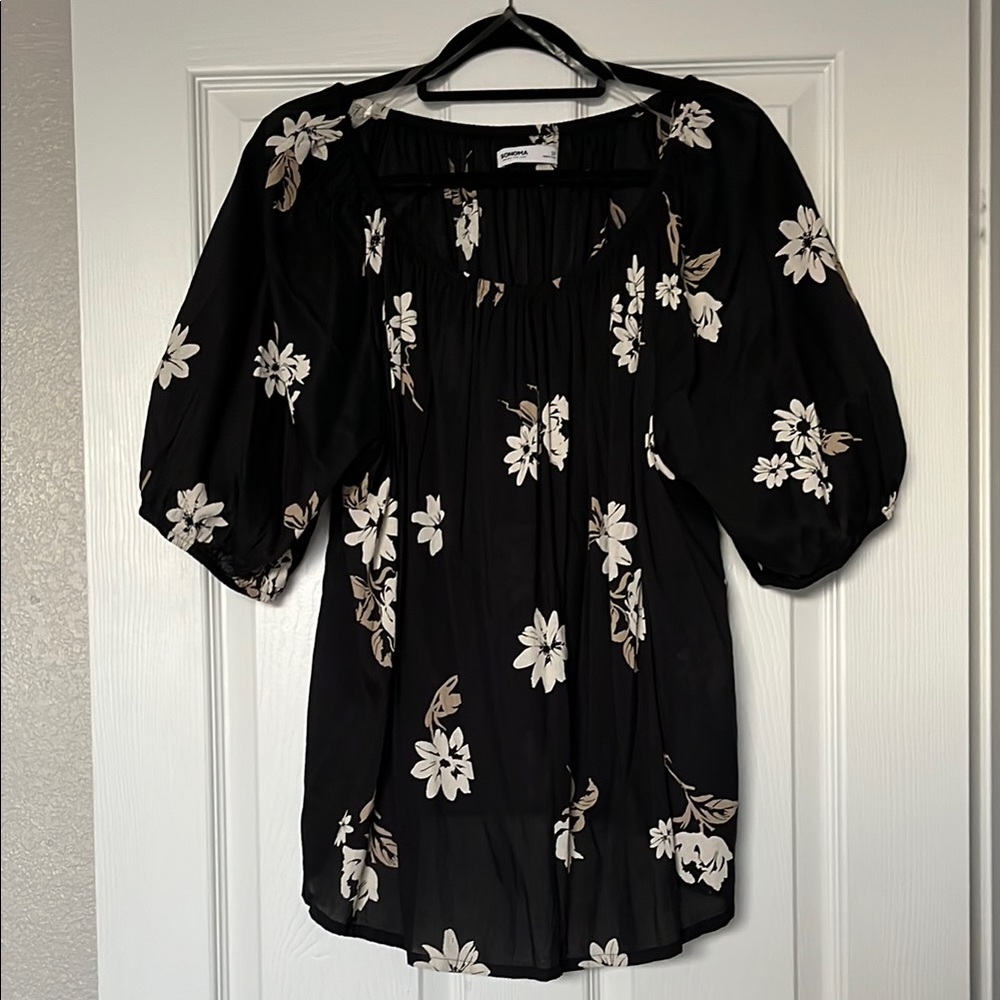 Sonoma Black and White Puff Sleeve Smocked Blouse